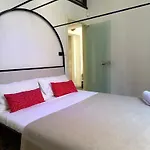 W Like Apartment On Hert Of City Center