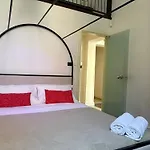 W Like Apartment On Hert Of City Center